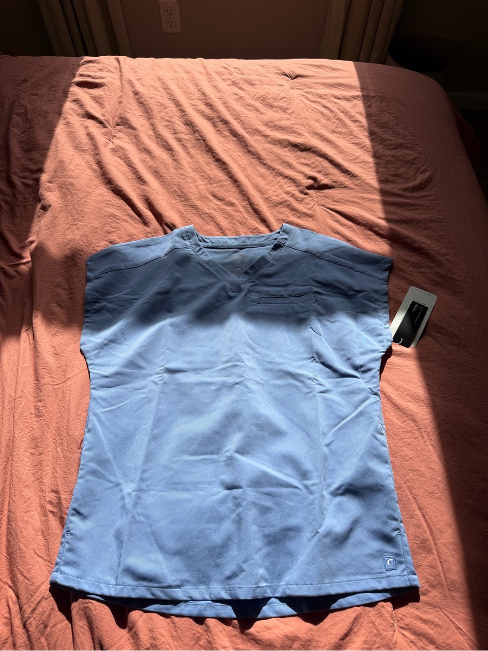 Cherokee NWT Scrub Top